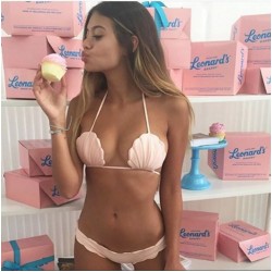 Lolli Scallop Bikini Bottom Pink Pearl